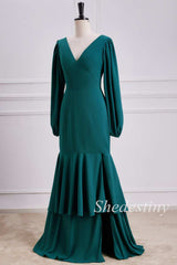 V-Neck Trumpet Maxi Dress with Long Sleeves in Emerald