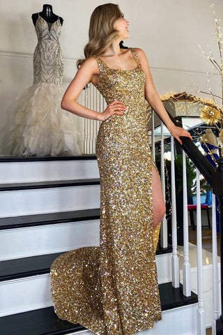 Goldfarbenes, rückenfreies, langes Abendkleid im Meerjungfrau-Stil mit quadratischem Ausschnitt und Schlitz