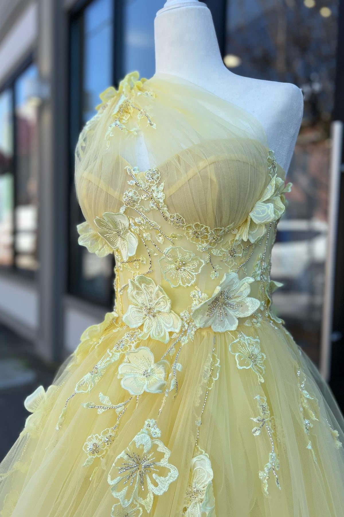 Light Yellow One Shoulder 3D Appliques Long Prom Dress with Slit