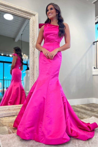 Langes, formelles Kleid mit pinkfarbener Schleife und One-Shoulder-Trompete