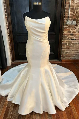 Simple White Strapless Trumpet Long Wedding Dress