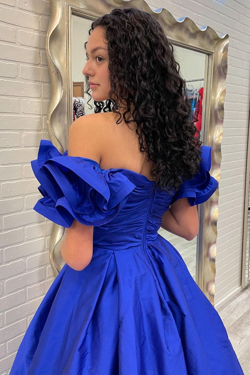 Gelbes, schulterfreies A-Linie-Abschlussballkleid mit Rüschen