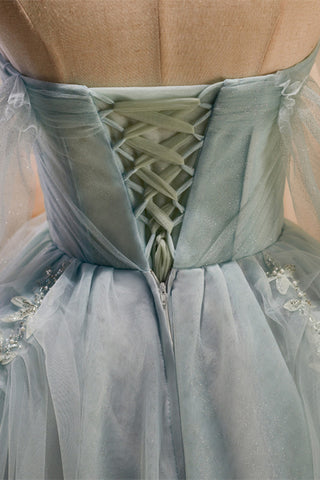 Märchenhaftes, schulterfreies A-Linien-Partykleid aus Tüll mit Perlen und Schnürung am Rücken