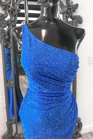 Blaues, perlenbesetztes One-Shoulder-Meerjungfrau-Abschlussballkleid mit Schlitz